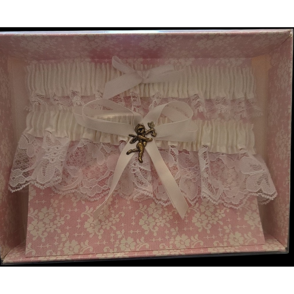 New Vintage Double Bridal Wedding Garter White Lace Thigh Leg Cherub Charm